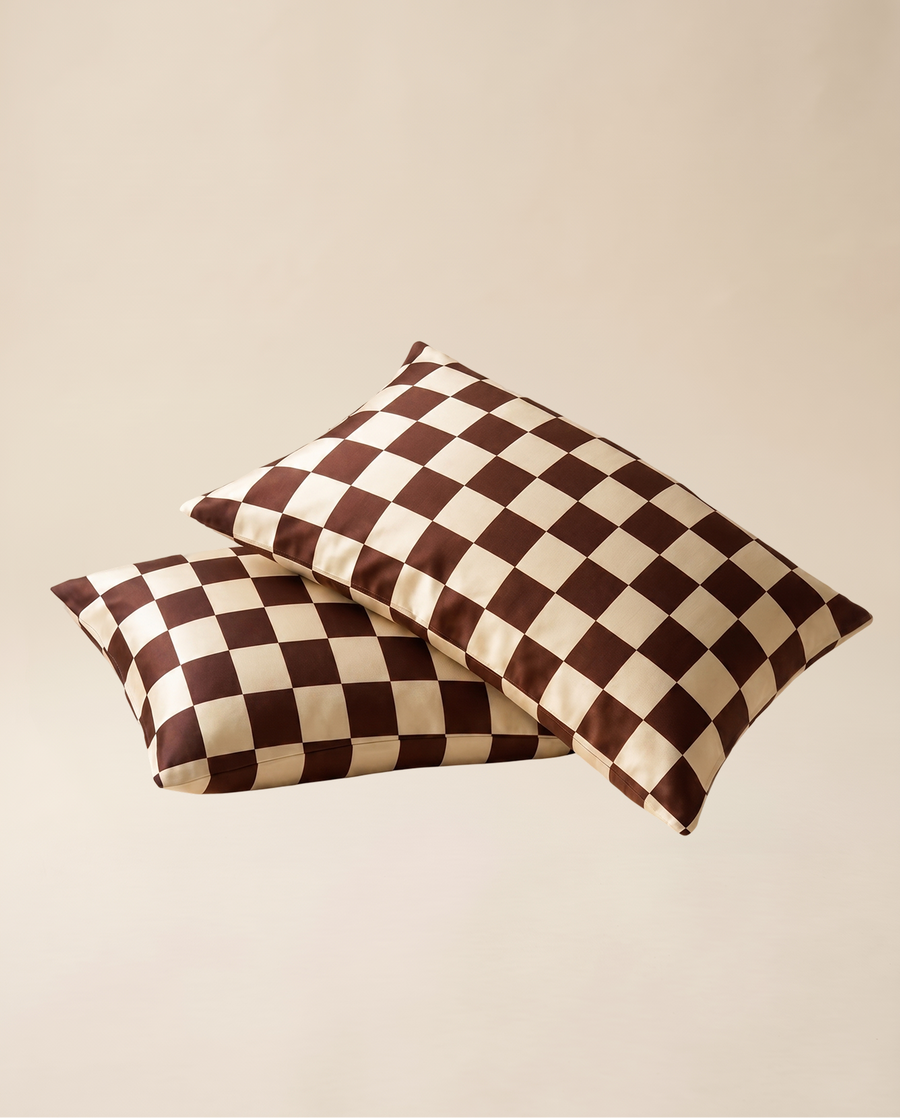 Deerforest dabīgā zīda spilvendrāna – Moka
